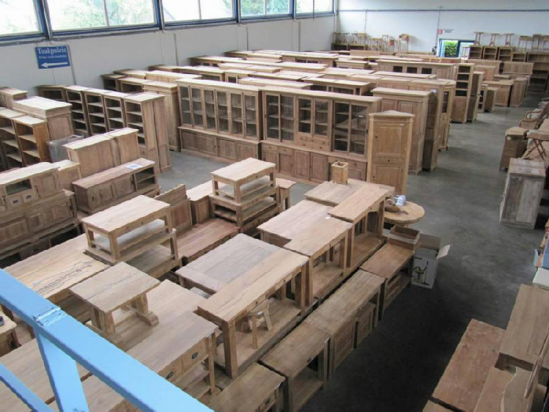 dinsdag magnetron Malawi groothandel in teak meubelen en brocante meubels - verkoop aan  groothandelaren - openingstijden teak meubelen en vintage - brocante  meubels. - Teak Paleis